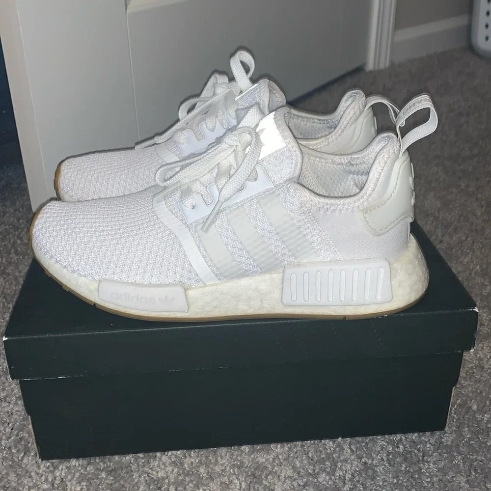 Nmds R1 - Picture 1 of 7